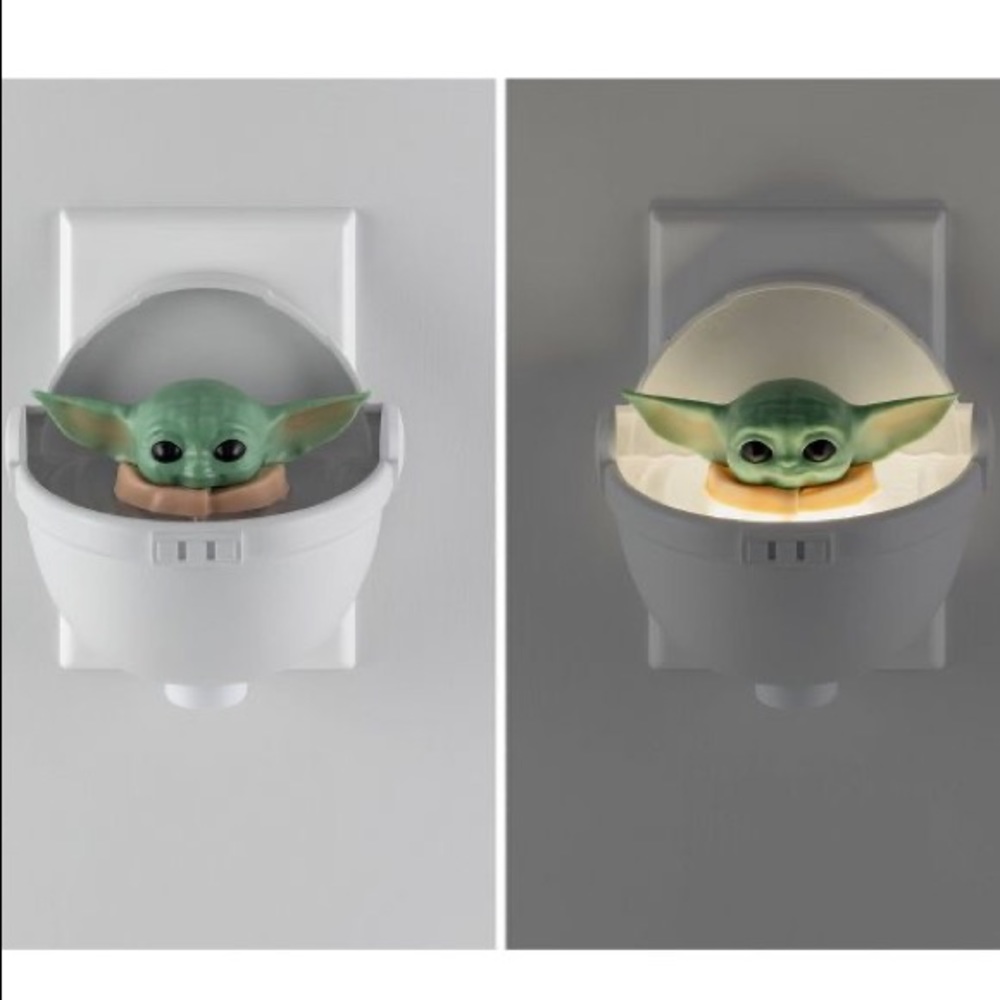 Official Star Wars Light • Baby Yoda • The Child  • LED Night Light